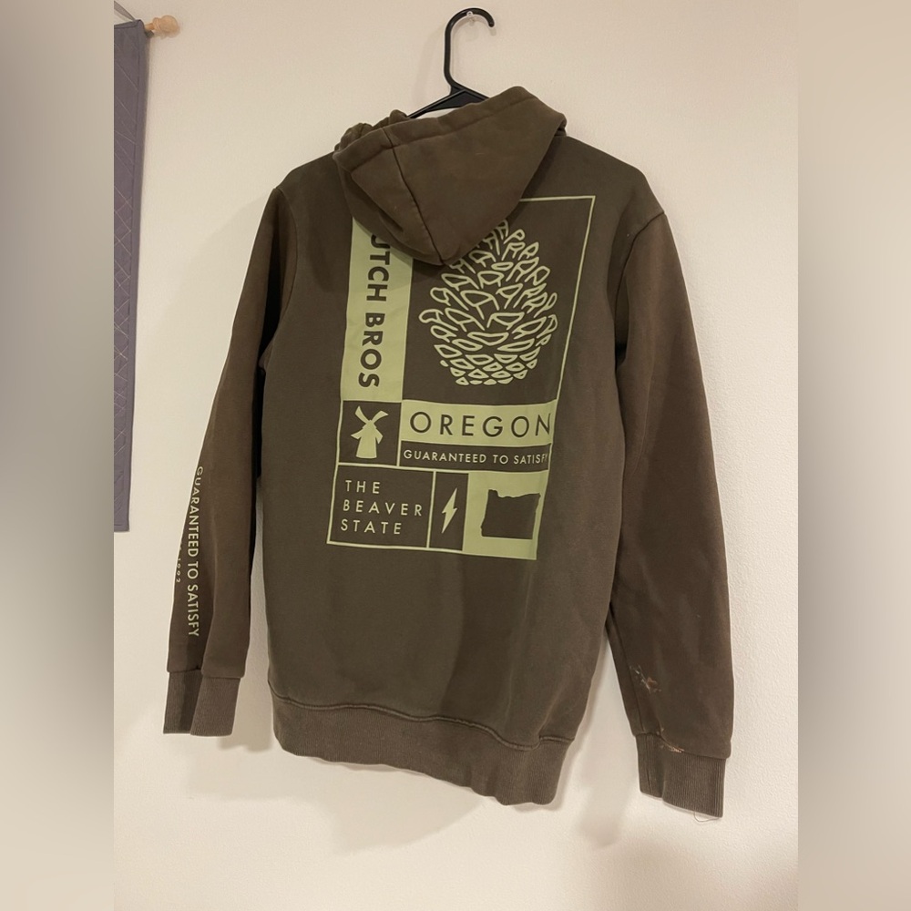 Dutch bros Oregon green hoodie